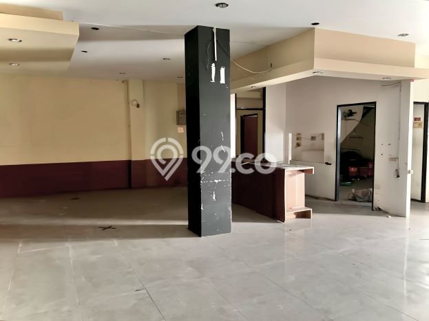 LOKASI STRATEGIS! Kantor di , Luas 420m2m², Area Komersial LOKASI STRATEGIS! Kantor di , Luas 420m2m², Area Komersial