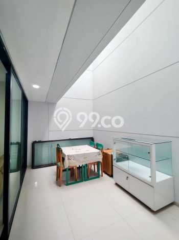 Dijual Rumah Mewah Megah Dengan View Eksklusif di Bintaro, Tangerang Selatan Dijual Rumah Mewah Megah Dengan View Eksklusif di Bintaro, Tangerang Selatan