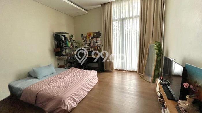 Jual Rumah Strategis Bagus Punya 4 KT di Pamulang Tangerang Selatan SHM Jual Rumah Strategis Bagus Punya 4 KT di Pamulang Tangerang Selatan SHM