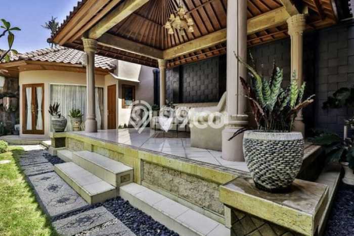 Rumah Elit LB 350m2 Siap Huni Desain Elegan di Batubulan, Gianyar Rumah Elit LB 350m2 Siap Huni Desain Elegan di Batubulan, Gianyar