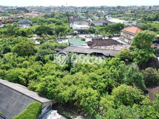 Tanah Kavling Disewakan di Seminyak dengan Luas 2200m2 Tanah Kavling Disewakan di Seminyak dengan Luas 2200m2