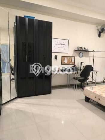 Vila Kawasan , Area 400m2m², Dekat ke beragam fasilitas umum Vila Kawasan , Area 400m2m², Dekat ke beragam fasilitas umum