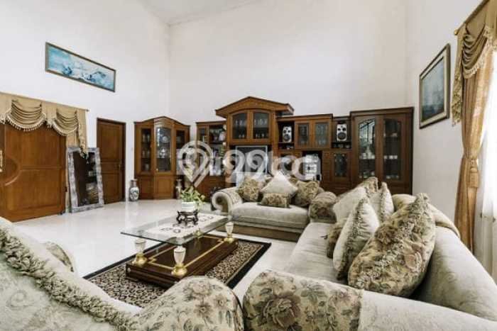 Rumah Elit LB 350m2 Siap Huni Desain Elegan di Batubulan, Gianyar Rumah Elit LB 350m2 Siap Huni Desain Elegan di Batubulan, Gianyar