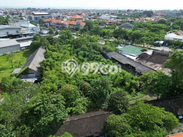 Tanah Kavling Disewakan di Seminyak dengan Luas 2200m2 Tanah Kavling Disewakan di Seminyak dengan Luas 2200m2