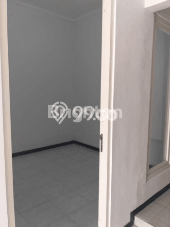 PRIME LOCATION! Komersial di Rungkut, Luas 85m2m², Area Bisnis, Posisi Strategis PRIME LOCATION! Komersial di Rungkut, Luas 85m2m², Area Bisnis, Posisi Strategis