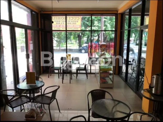 Unit Ruko Dijual di Tenggilis Mejoyo Surabaya 200m2 Unit Ruko Dijual di Tenggilis Mejoyo Surabaya 200m2