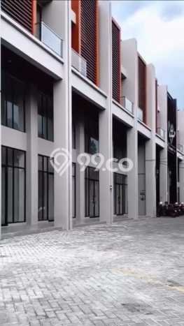 Untuk Dijual! Ruko di Manyar Surabaya LT 120m2 / LB 425m2 Kawasan Strategis Untuk Dijual! Ruko di Manyar Surabaya LT 120m2 / LB 425m2 Kawasan Strategis