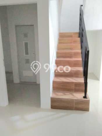 Dijual Rumah Minimalis Bagus Punya 4 KT di Rungkut Surabaya SHM Dijual Rumah Minimalis Bagus Punya 4 KT di Rungkut Surabaya SHM