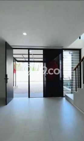 Rumah LT 70m2m² Dekat dengan Akses Transportasi, Surabaya - Lokasi Strategis Rumah LT 70m2m² Dekat dengan Akses Transportasi, Surabaya - Lokasi Strategis