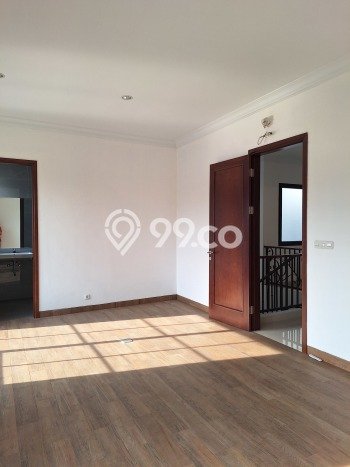 Rumah LT 160m² di Pusat Kota BSD The Icon, Tangerang - Lokasi Premium Rumah LT 160m² di Pusat Kota BSD The Icon, Tangerang - Lokasi Premium