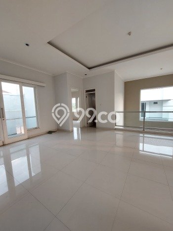 For Sale! Luxury House LT 300m2 Desain Elegan di BSD For Sale! Luxury House LT 300m2 Desain Elegan di BSD