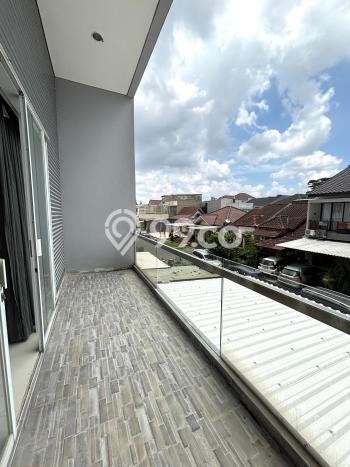 Rumah Elit Modern Siap Huni di Alam Sutera Tangerang Rumah Elit Modern Siap Huni di Alam Sutera Tangerang