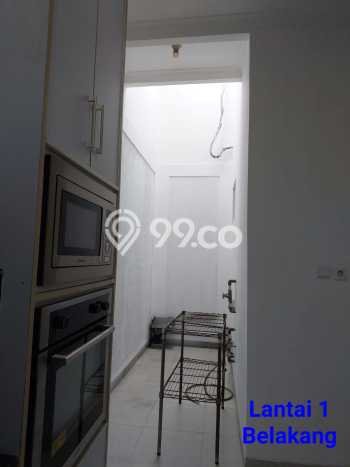 KESEMPATAN TERBAIK! Rumah Asri area Gading Serpong Scientia Garden, Luas 126m² Bangunan 170m² KESEMPATAN TERBAIK! Rumah Asri area Gading Serpong Scientia Garden, Luas 126m² Bangunan 170m²