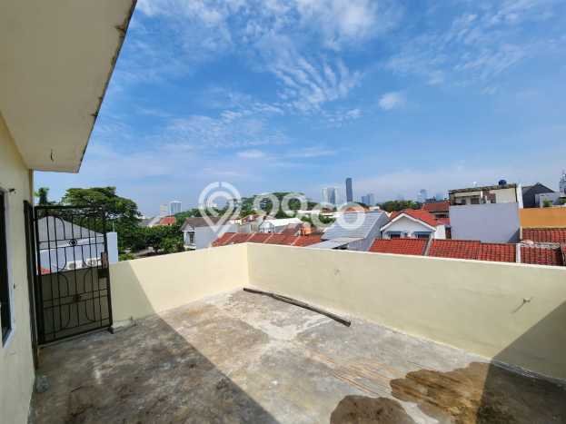 Rumah LT 102m² / LB 180m² View Gunung di Alam Sutera, Tangerang Rumah LT 102m² / LB 180m² View Gunung di Alam Sutera, Tangerang