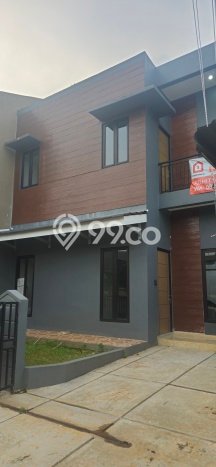 Dijual Hunian Rumah Terawat 4 KT di BSD Nusaloka, Tangerang Dijual Hunian Rumah Terawat 4 KT di BSD Nusaloka, Tangerang