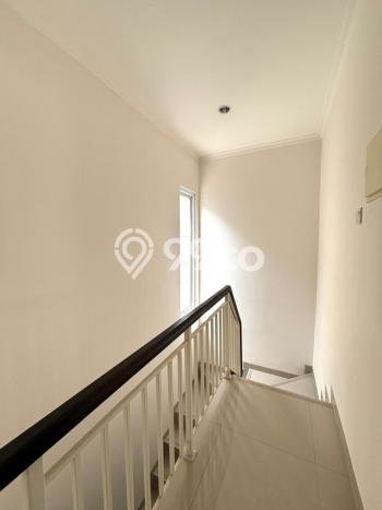 Rumah Luas Asri 3 KT Siap Huni di Gading Serpong Tangerang Rumah Luas Asri 3 KT Siap Huni di Gading Serpong Tangerang