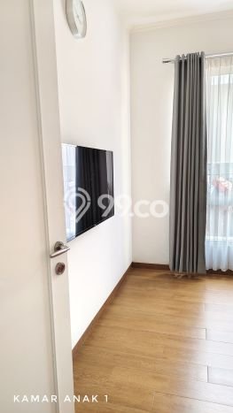 Hunian Mewah LB 190m2 Siap Huni Desain Elegan di Alam Sutera, Tangerang Hunian Mewah LB 190m2 Siap Huni Desain Elegan di Alam Sutera, Tangerang