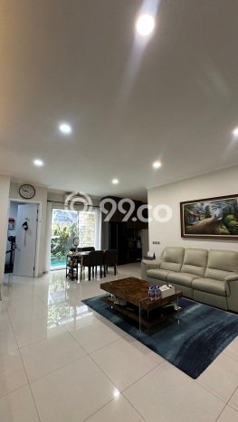 Rumah Mewah LB 220m2 Siap Pakai Desain Elegan di BSD Eminent, Tangerang Rumah Mewah LB 220m2 Siap Pakai Desain Elegan di BSD Eminent, Tangerang
