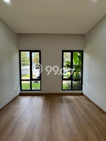 Hunian Mewah LB 428m2 Siap Huni Desain Elegan di BSD Green Wich, Tangerang Hunian Mewah LB 428m2 Siap Huni Desain Elegan di BSD Green Wich, Tangerang