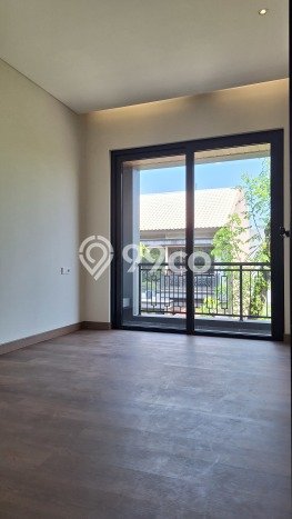 Dijual Rumah Luas Elegan Dengan View Cantik di BSD, Tangerang Dijual Rumah Luas Elegan Dengan View Cantik di BSD, Tangerang