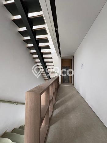 Rumah Elit Modern Siap Huni di BSD Foresta Tangerang Rumah Elit Modern Siap Huni di BSD Foresta Tangerang