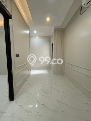 Hunian Mewah Siap Huni LT 112m2 di BSD, Tangerang Selatan Hunian Mewah Siap Huni LT 112m2 di BSD, Tangerang Selatan