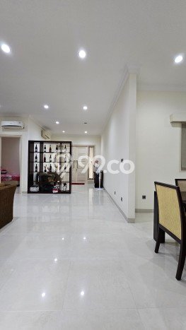 Rumah Luxury Modern Tanpa Renovasi di Gading Serpong Tangerang Rumah Luxury Modern Tanpa Renovasi di Gading Serpong Tangerang