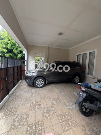 Hunian Nyaman Asri 4 KT Siap Huni di BSD Nusaloka Tangerang Hunian Nyaman Asri 4 KT Siap Huni di BSD Nusaloka Tangerang