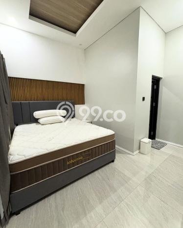 Dijual Rumah Mewah Megah Dengan View Eksklusif di Alam Sutera, Tangerang Dijual Rumah Mewah Megah Dengan View Eksklusif di Alam Sutera, Tangerang