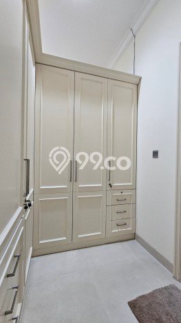 Rumah Luxury Modern Tanpa Renovasi di Gading Serpong Tangerang Rumah Luxury Modern Tanpa Renovasi di Gading Serpong Tangerang