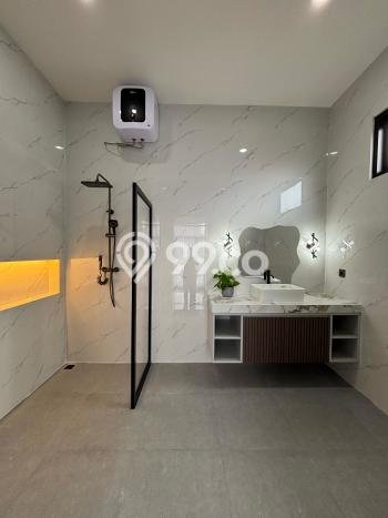 Rumah Elit Modern Siap Huni di Alam Sutera Tangerang Rumah Elit Modern Siap Huni di Alam Sutera Tangerang