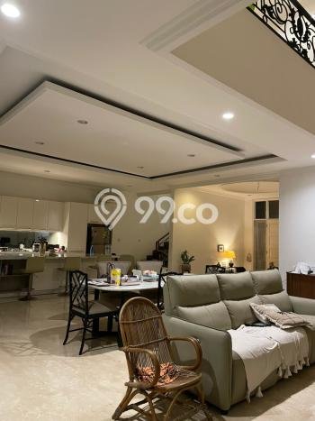 Hunian Mewah LB 600m2 Siap Huni Desain Elegan di Gading Serpong, Tangerang Hunian Mewah LB 600m2 Siap Huni Desain Elegan di Gading Serpong, Tangerang