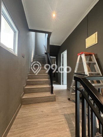 Rumah 3 KT 3 KM Luas Tanah 120m², LB 130m² di Gading Serpong, Tangerang Rumah 3 KT 3 KM Luas Tanah 120m², LB 130m² di Gading Serpong, Tangerang