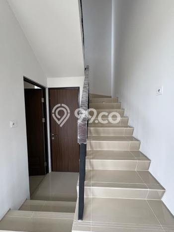 Siap Huni Hunian Elit 3 Kamar di Serpong Dekat ke Mana Saja Siap Huni Hunian Elit 3 Kamar di Serpong Dekat ke Mana Saja