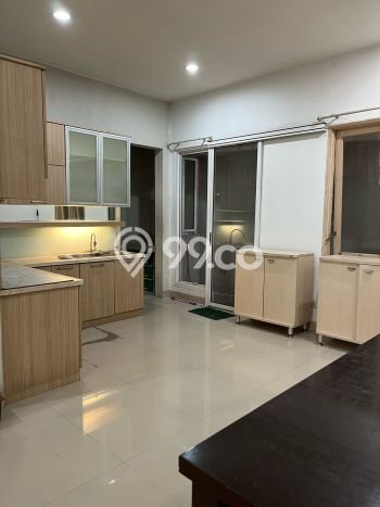 Rumah Luas Asri 3 KT Siap Pakai di Gading Serpong Tangerang Rumah Luas Asri 3 KT Siap Pakai di Gading Serpong Tangerang