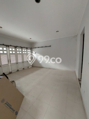 For Sale! Luxury House LT 300m2 Desain Elegan di BSD For Sale! Luxury House LT 300m2 Desain Elegan di BSD