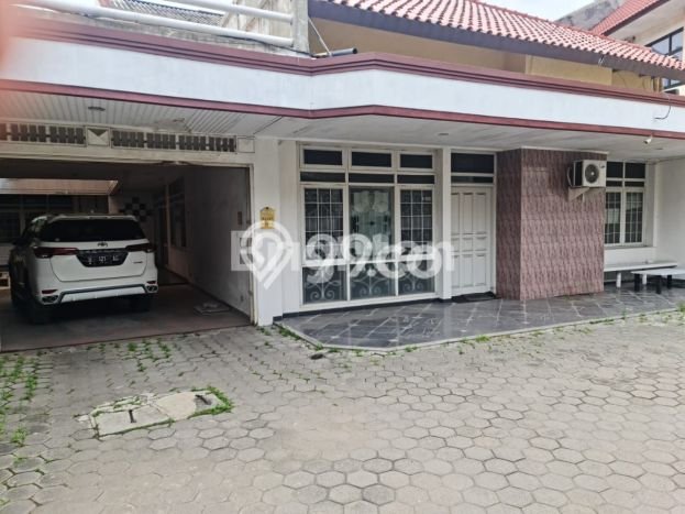 Dijual Hunian Mewah dengan Fasilitas Sekitar Lengkap di Semarang Tengah, Semarang Dijual Hunian Mewah dengan Fasilitas Sekitar Lengkap di Semarang Tengah, Semarang