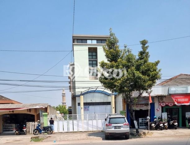 Ruko bagus disewakan di Weleri Kendal dengan LB 200m2 harga sewa terbaik Ruko bagus disewakan di Weleri Kendal dengan LB 200m2 harga sewa terbaik