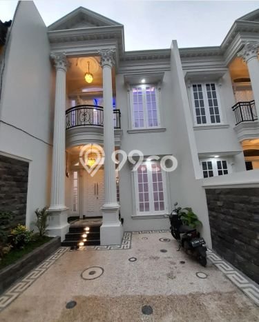 For Sale! Luxury House LT 107m2 Desain Elegan di Kebagusan For Sale! Luxury House LT 107m2 Desain Elegan di Kebagusan