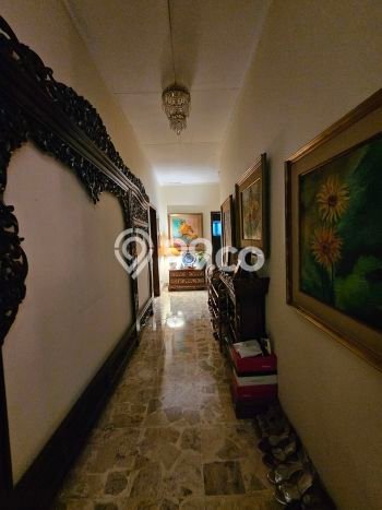 Hunian Elit LB 420m2 Siap Huni Desain Elegan di Mampang, Jakarta Selatan Hunian Elit LB 420m2 Siap Huni Desain Elegan di Mampang, Jakarta Selatan