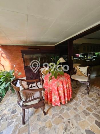 Hunian Elit LB 420m2 Siap Huni Desain Elegan di Mampang, Jakarta Selatan Hunian Elit LB 420m2 Siap Huni Desain Elegan di Mampang, Jakarta Selatan
