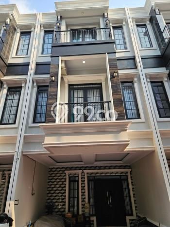 For Sale Rumah 4 Kamar Lokasi Ideal Bagus dan Strategis di Jagakarsa For Sale Rumah 4 Kamar Lokasi Ideal Bagus dan Strategis di Jagakarsa