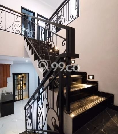 For Sale Rumah 3 Kamar Lokasi Ideal Bagus dan Strategis di Jagakarsa For Sale Rumah 3 Kamar Lokasi Ideal Bagus dan Strategis di Jagakarsa