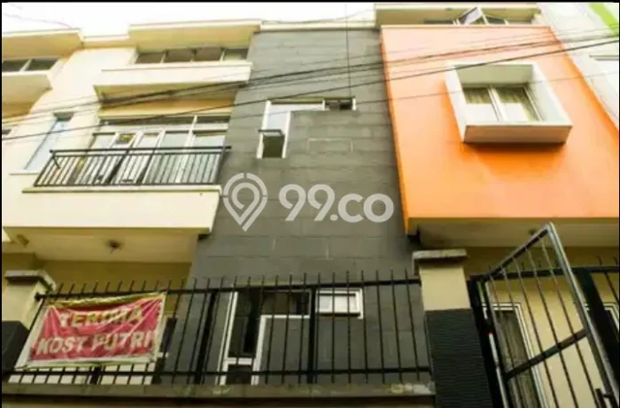 Dijual Segera Rumah Kost di Grogol, Jakarta Barat 32 Kamar Dijual Segera Rumah Kost di Grogol, Jakarta Barat 32 Kamar