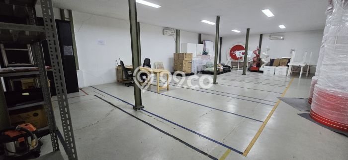 Disewakan Pabrik di Kawasan Ramai BSD Luas 225m2 Disewakan Pabrik di Kawasan Ramai BSD Luas 225m2