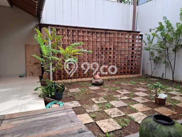 Dijual Rumah Luas Elegan Dengan View Eksklusif di BSD, Tangerang Dijual Rumah Luas Elegan Dengan View Eksklusif di BSD, Tangerang
