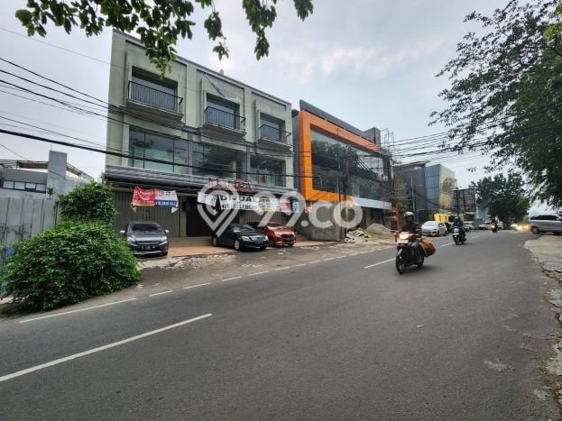 Ruko Dijual di Kebayoran Baru Jakarta Selatan dengan LB 846m2 Ruko Dijual di Kebayoran Baru Jakarta Selatan dengan LB 846m2