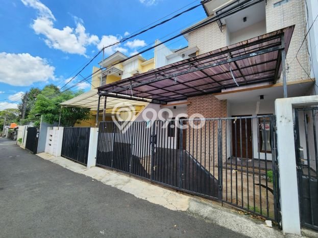 Rumah Modern 3 KT di Tanjung Barat Jakarta Selatan Unfurnished Rumah Modern 3 KT di Tanjung Barat Jakarta Selatan Unfurnished
