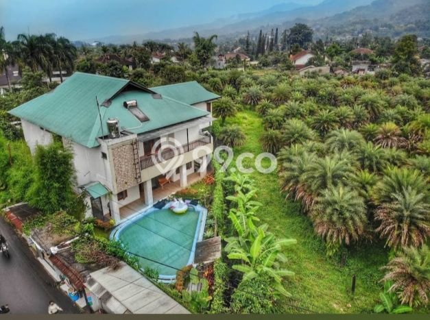 Siap Huni Rumah Mewah 5 Kamar di Cisarua Dekat ke Mana Pun Siap Huni Rumah Mewah 5 Kamar di Cisarua Dekat ke Mana Pun