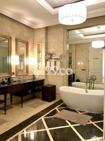 Siap Huni Rumah Mewah 5 Kamar di Menteng Dekat ke Mana Saja Siap Huni Rumah Mewah 5 Kamar di Menteng Dekat ke Mana Saja